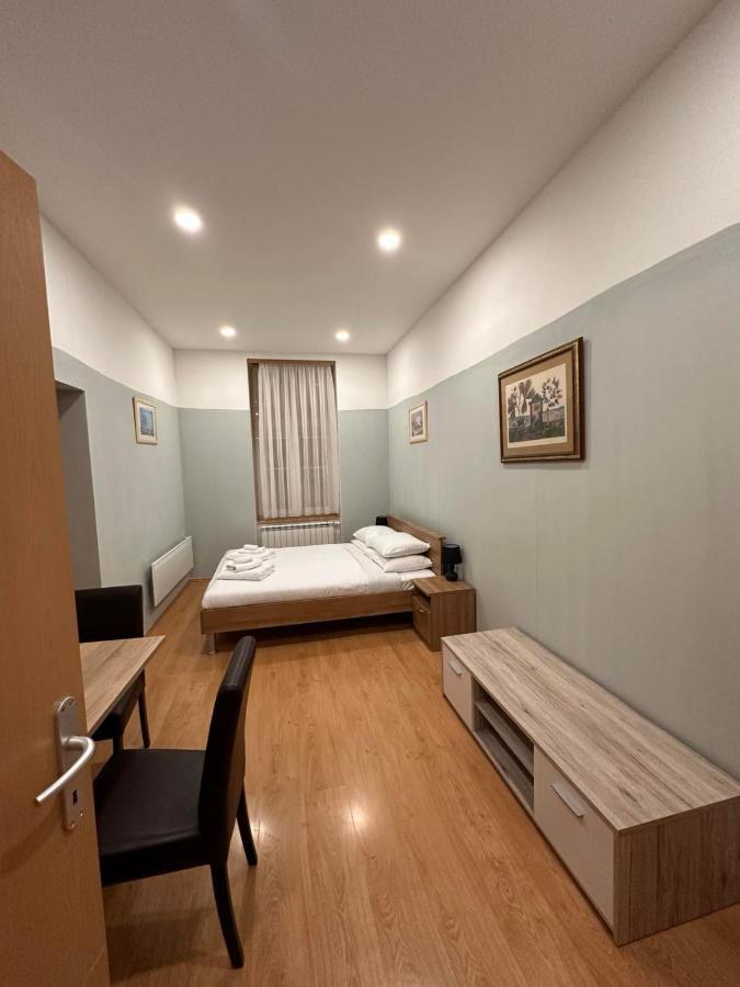 Rooms Gollner Zagreb Bagian luar foto